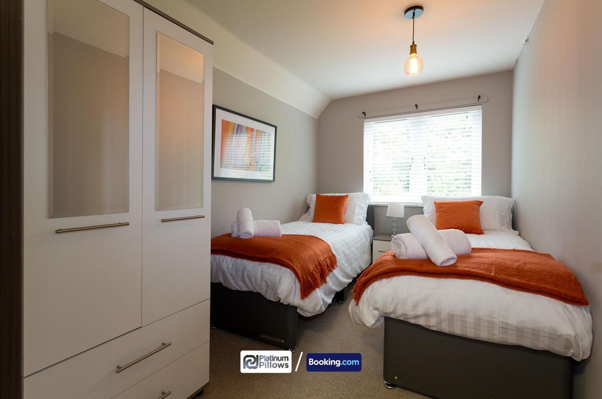 Modern Oxford 2 Bedroom Apartments, Families & Contractor Accommodation, Weekly & Monthly Stays Exterior foto