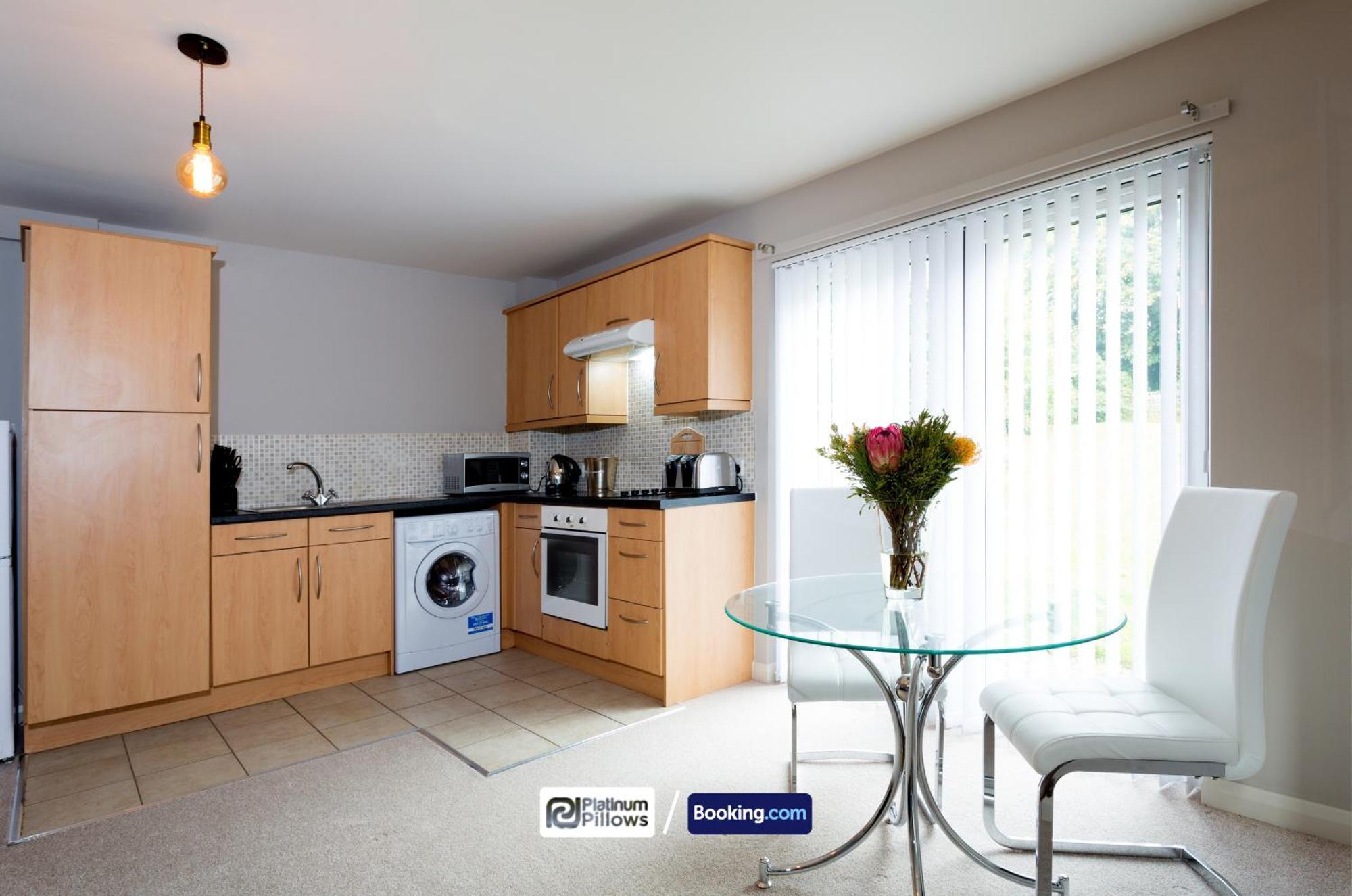 Modern Oxford 2 Bedroom Apartments, Families & Contractor Accommodation, Weekly & Monthly Stays Exterior foto